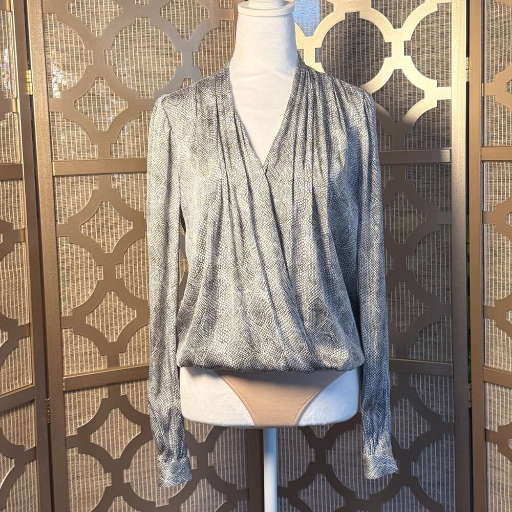 PAIGE Womens Snake Print Bodysuit Wrap Front Long Sleeve Blouse Size Small